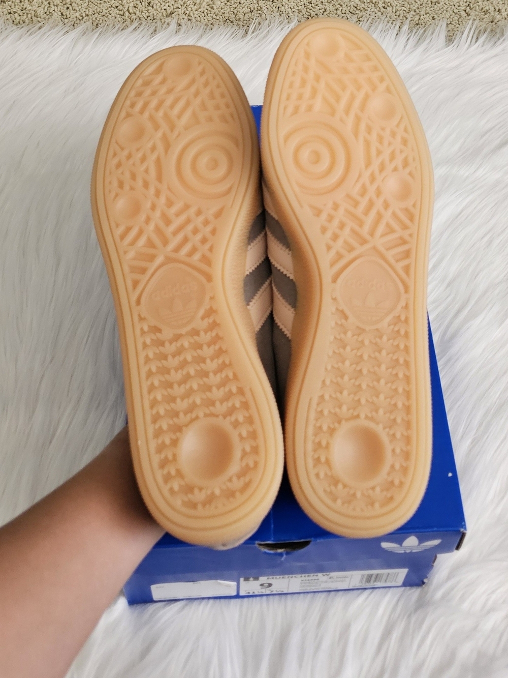 Adidas Munchen sneakers in Earth Strata Halo Blush Gum - Picture 4 of 4